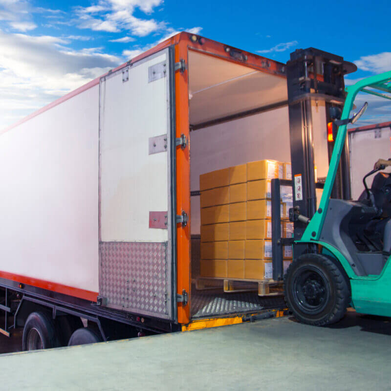 Safety Tips for Unloading Freight